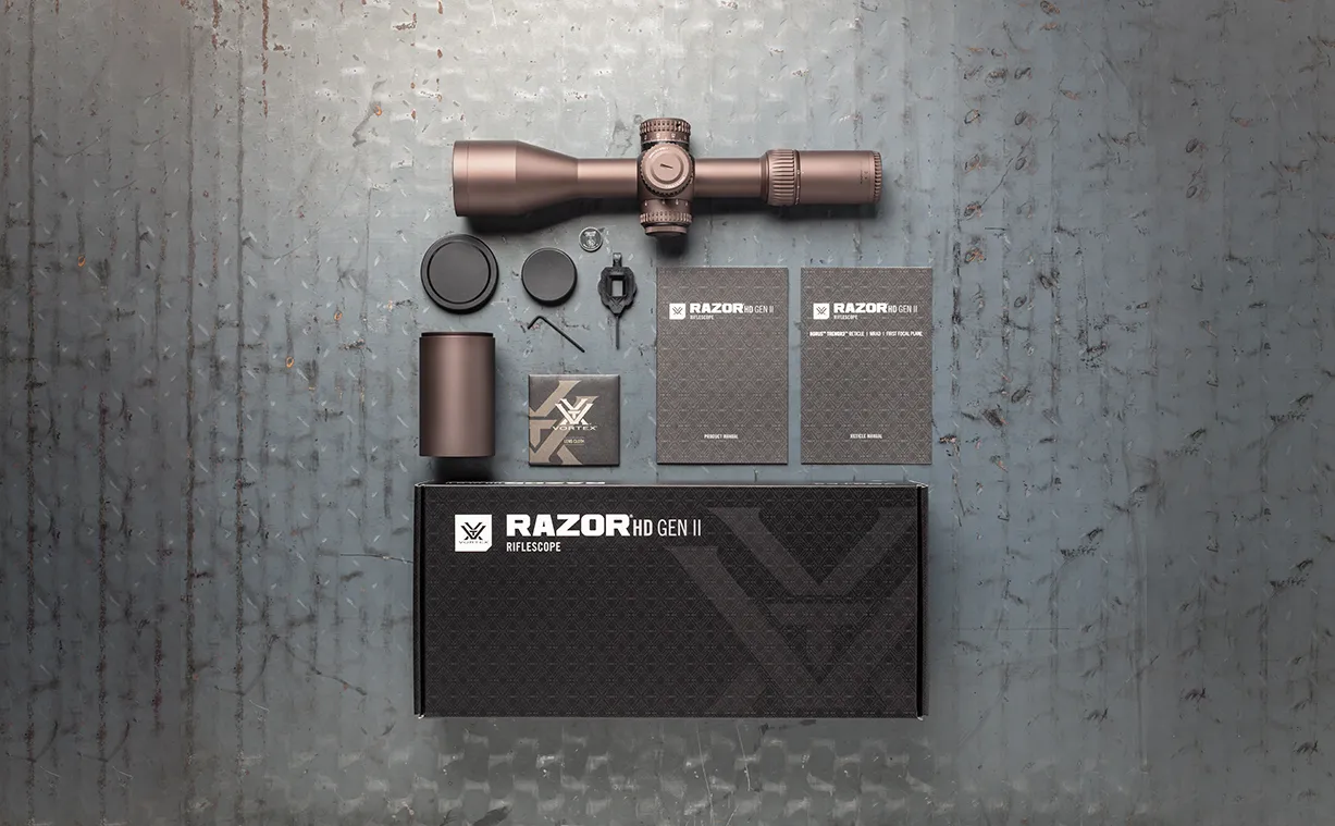 Obsah balenia Crossfire HD 8×42