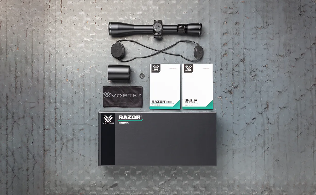 Obsah balenia Crossfire HD 8×42