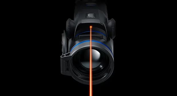 Laserový diaľkomer