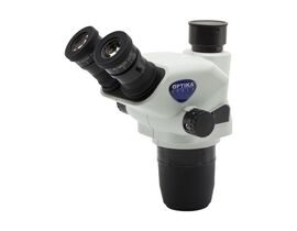 Optika Stereohlava SZO-T, trinokulárna, 6,7×–45×, pracovná vzdialenosť 110 mm, Ø23 mm, click stop