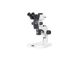 Motic Zoom-stereomikroskop SM7TR-TLED APO1X, trinokulárny, 8×–56×, pracovná vzdialenosť 81 mm, pomer 7:1