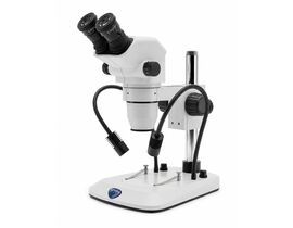 Optika Zoom-stereomikroskop Set SZ-3 / SZX-BA + SZ-A1 + SZ-ST7, binokulárny, 6,5×–55×, stĺpový statív, LED