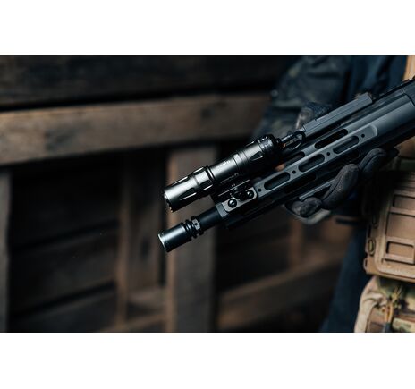 Profesionálna taktická LED baterka Olight Odin Mini black 1250 lm  , image-4