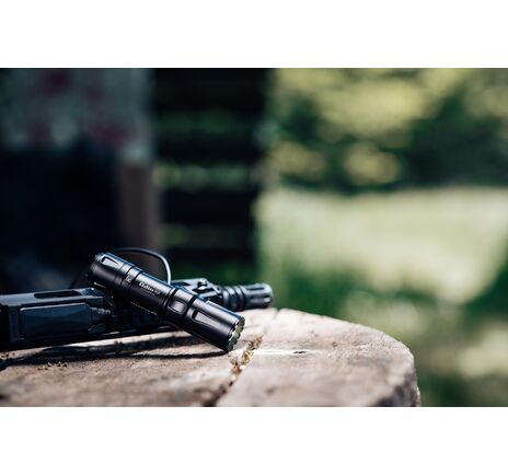 Profesionálna taktická LED baterka Olight Odin Mini black 1250 lm  , image-5