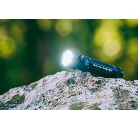 LED baterka Olight Seeker 3 PRO 4200 lm čierna  , image-3