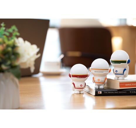 Nabíjací držiak na lampášik Obulb Olight Obuddy Astro Orange – figúrka  , image-6