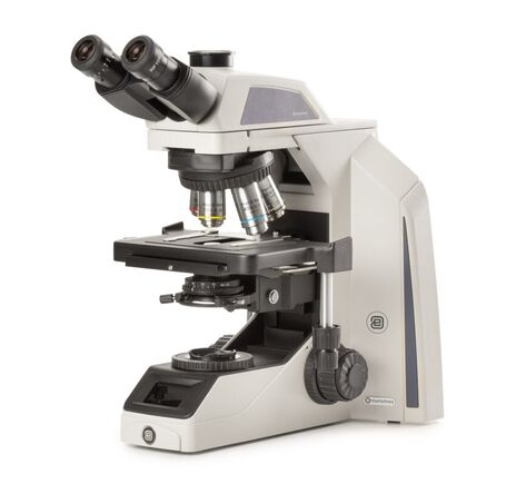 Euromex Mikroskop Achios-X Observer, AX.1153-APLi, trinokulárny, EWF 10x/22 mm, poloplanárny semi-apo, APLi 4/10/S40/S100x oil IOS, 3 W NeoLED™