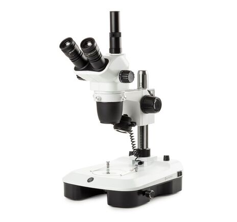 Euromex Zoom-stereomikroskop NZ.1703-M, 6.5–55x, stĺpový stojan, prechádzajúce a dopadajúce svetlo, trinokulárny, tmavé pole, embryológia