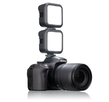 Kompaktné LED svetlo BRESSER BR-49 RGB Pocket, image-7