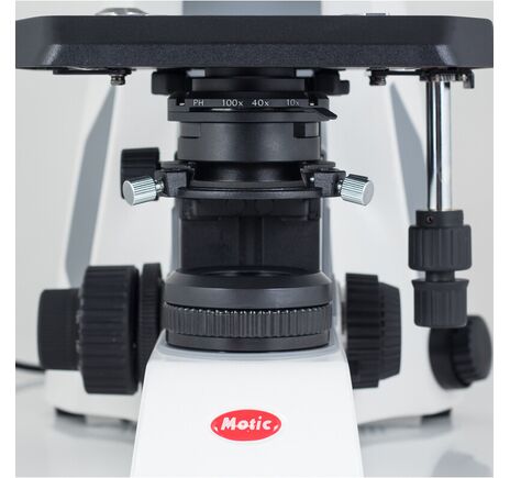Motic Mikroskop Panthera C2, trinokulárny (bez 100× objektívu), infinity, plan achromatický, 40×–400×, halogén/LED, image-3
