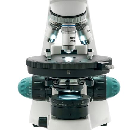 Polarizačný trinokulárny mikroskop Levenhuk 500T POL, image-7