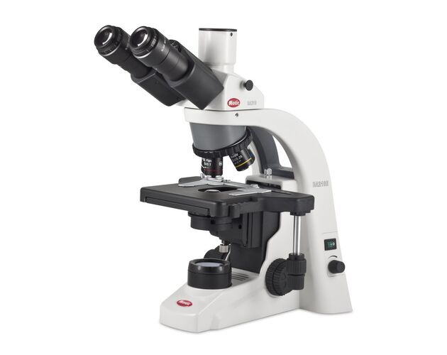 Motic Mikroskop BA310E, trinokulárny, infinity, halogén 30W, 40×–1000×