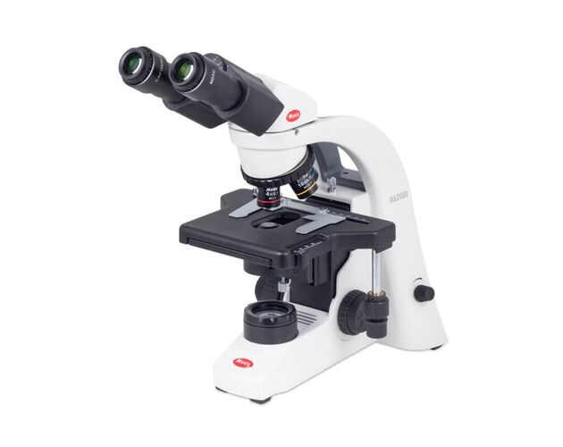 Motic Mikroskop BA210E, binokulárny, infinity, EC-plan achromatický, 40×–1000×, halogén