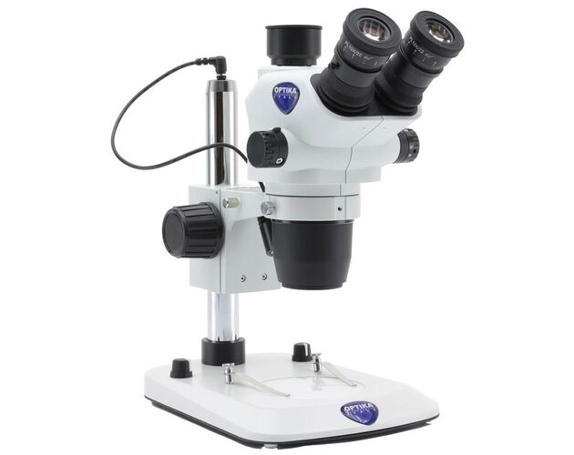 Optika Zoom-stereomikroskop SZO-4, trinokulárny, 6,7×–45×, stĺpový statív, dopadajúce a prechádzajúce svetlo
