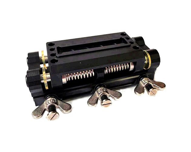 Nvectech montážny držiak s tlmičom pre DEFENDER